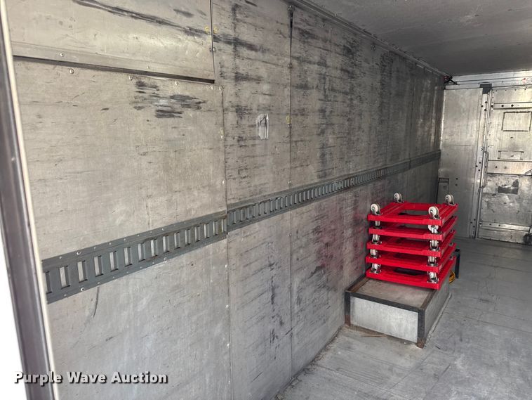 image for item EM2310 2010 Ford E450 delivery truck