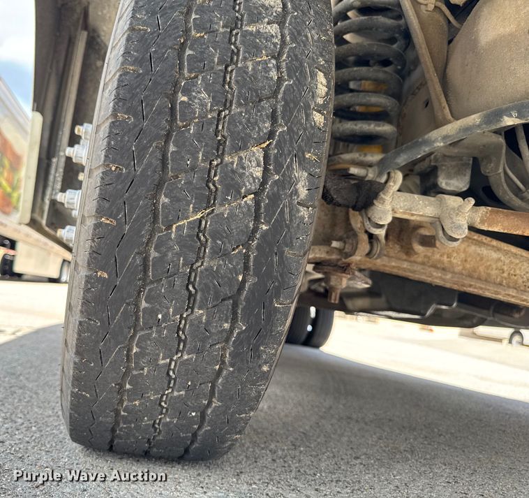 image for item EM2310 2010 Ford E450 delivery truck