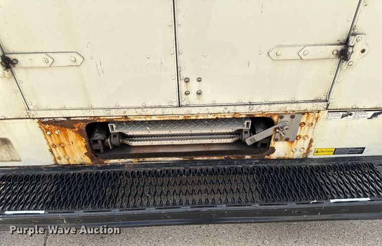 image for item EM2311 2010 Ford E450 delivery truck