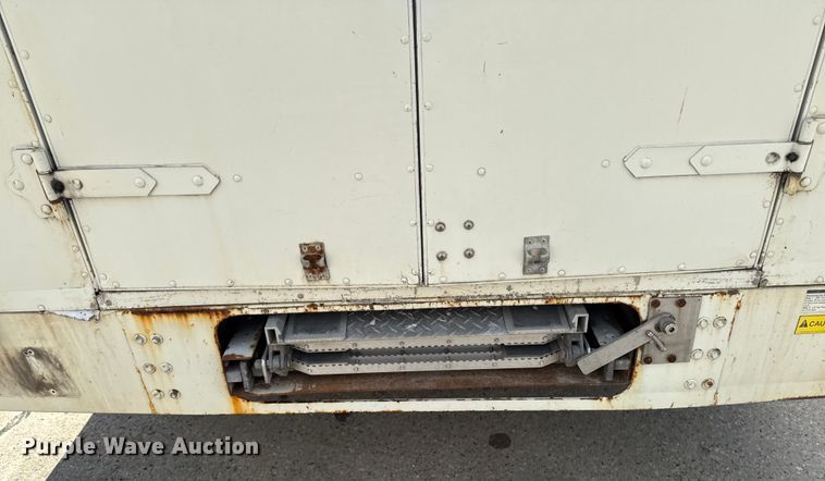 image for item EM2312 2010 Ford E450 delivery truck