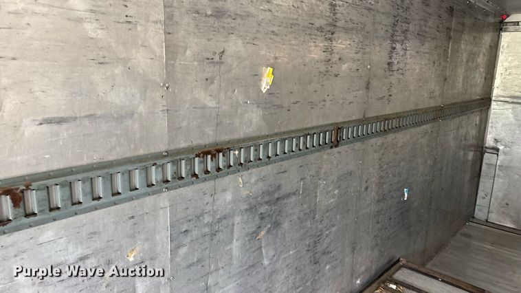 image for item EM2312 2010 Ford E450 delivery truck