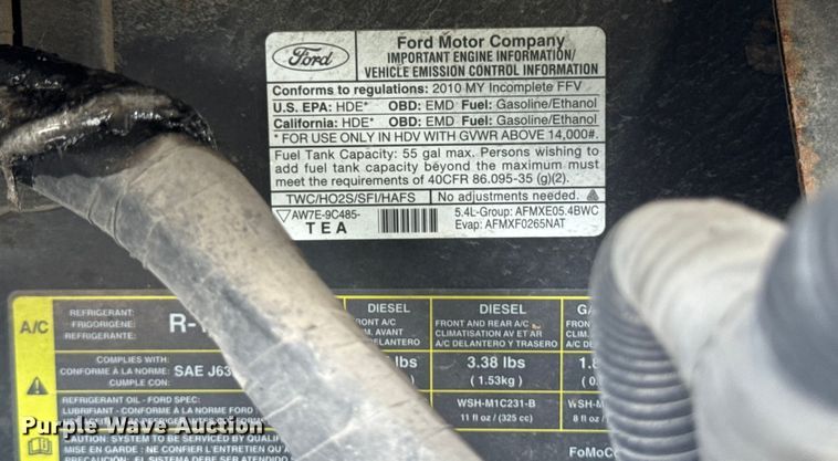 image for item EM2312 2010 Ford E450 delivery truck