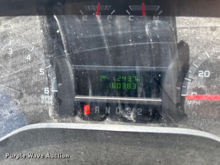 image for item EM2313 2010 Ford E450 delivery truck