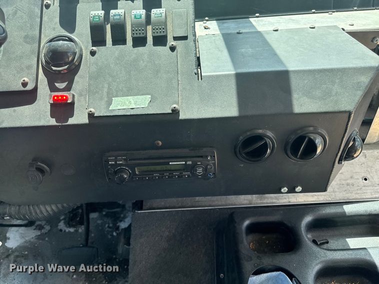 image for item EM2313 2010 Ford E450 delivery truck