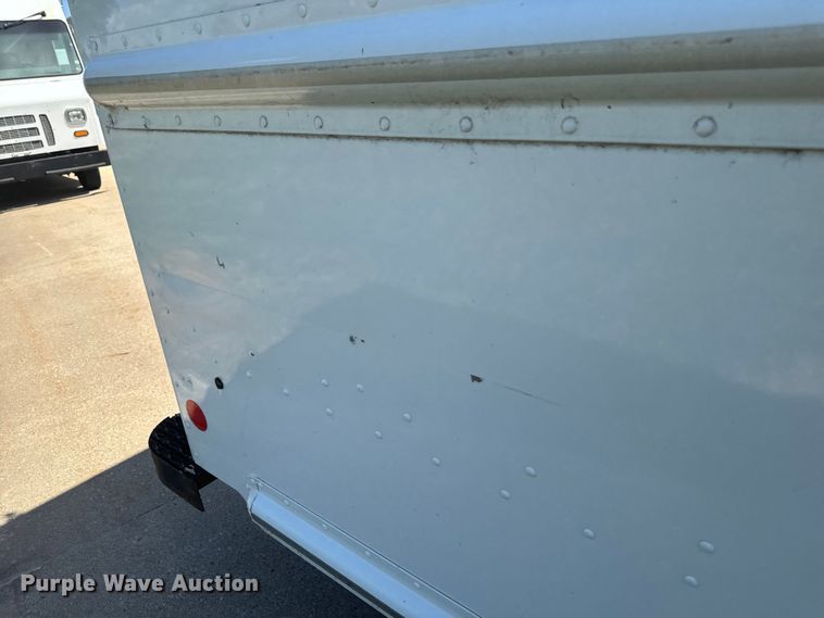 image for item EM2314 2010 Ford E450 delivery truck