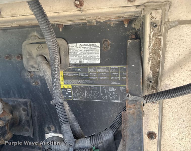 image for item EM2315 2010 Ford E450 delivery truck