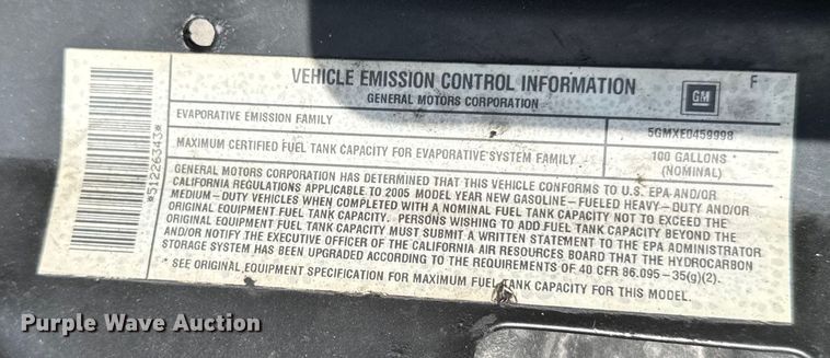 image for item EM2330 2005 Chevrolet Express G3500 box truck