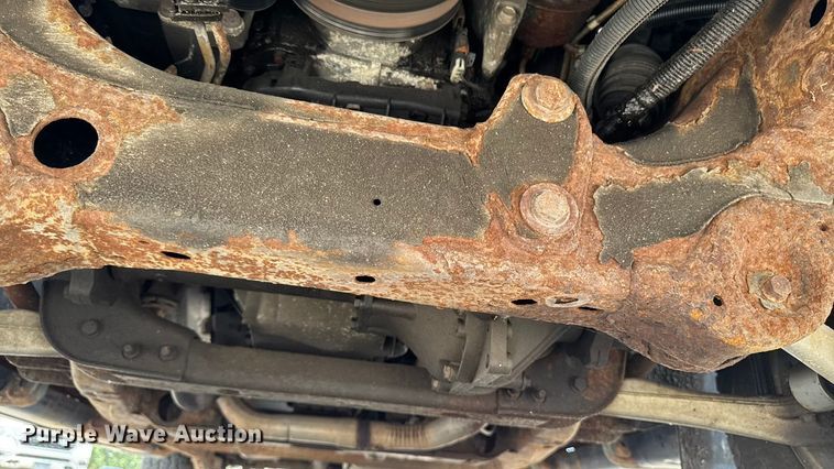 image for item EM2332 2007 Chevrolet Avalanche LS pickup truck