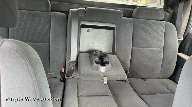 image for item EM2332 2007 Chevrolet Avalanche LS pickup truck