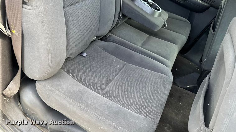 image for item EM2332 2007 Chevrolet Avalanche LS pickup truck