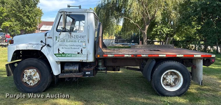 image for item EM2334 1986 International 1954 flatbed truck