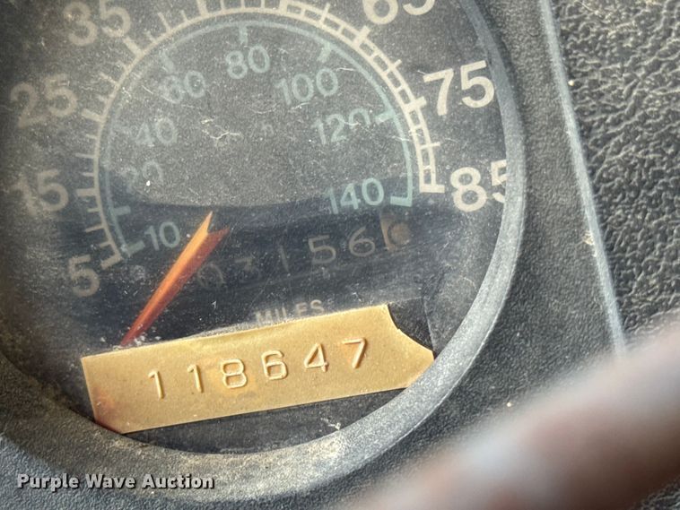 image for item EM2334 1986 International 1954 flatbed truck