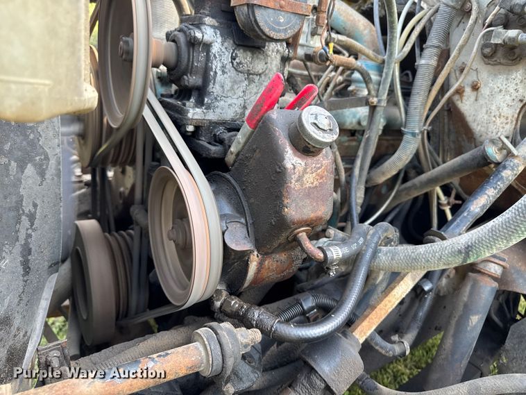 image for item EM2334 1986 International 1954 flatbed truck