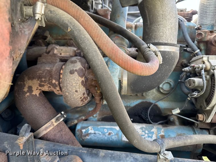 image for item EM2334 1986 International 1954 flatbed truck