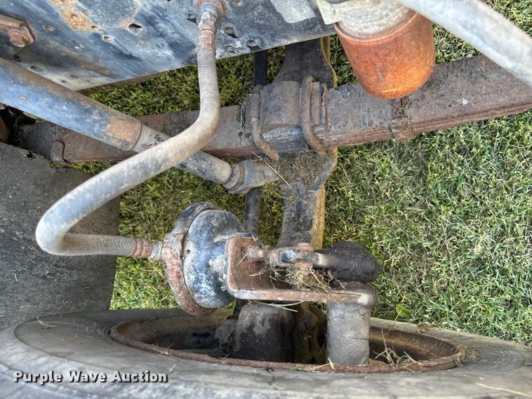 image for item EM2334 1986 International 1954 flatbed truck