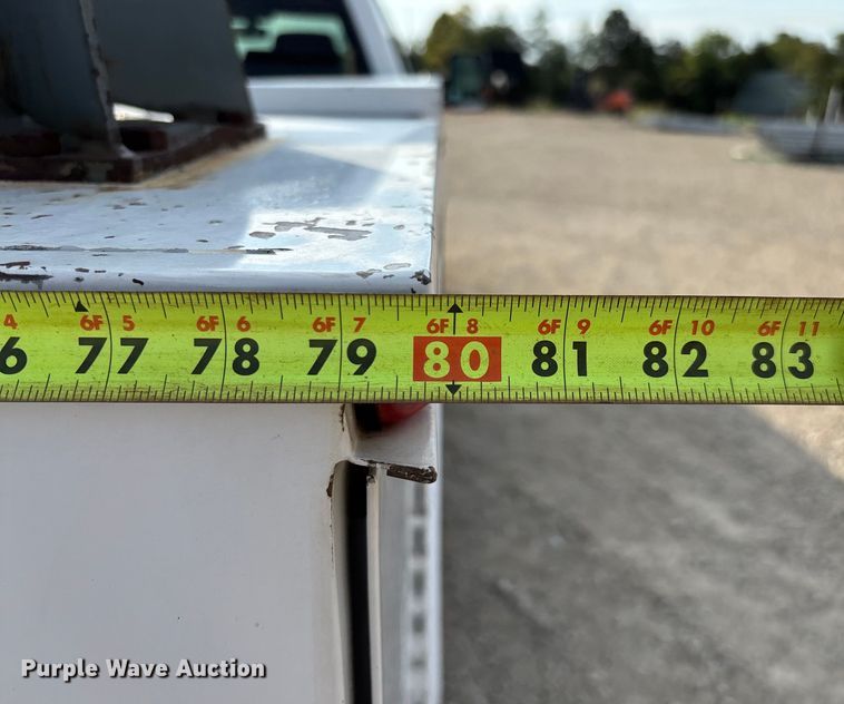 image for item EN5548 2019 Chevrolet Silverado 2500HD Double Cab utility bed pickup truck