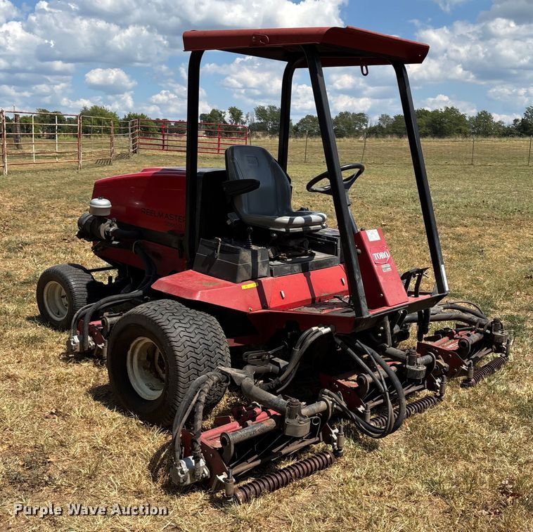 image for item EN5559 Toro Reelmaster 5500-D reel mower