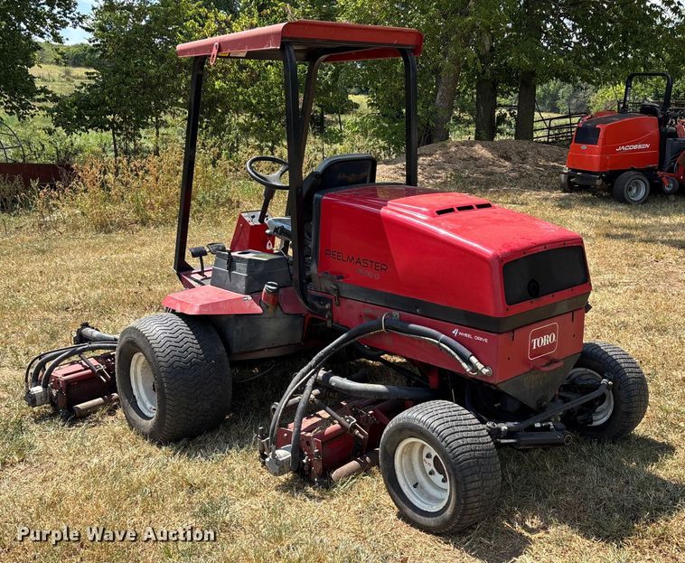 image for item EN5559 Toro Reelmaster 5500-D reel mower
