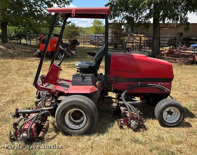image for item EN5559 Toro Reelmaster 5500-D reel mower