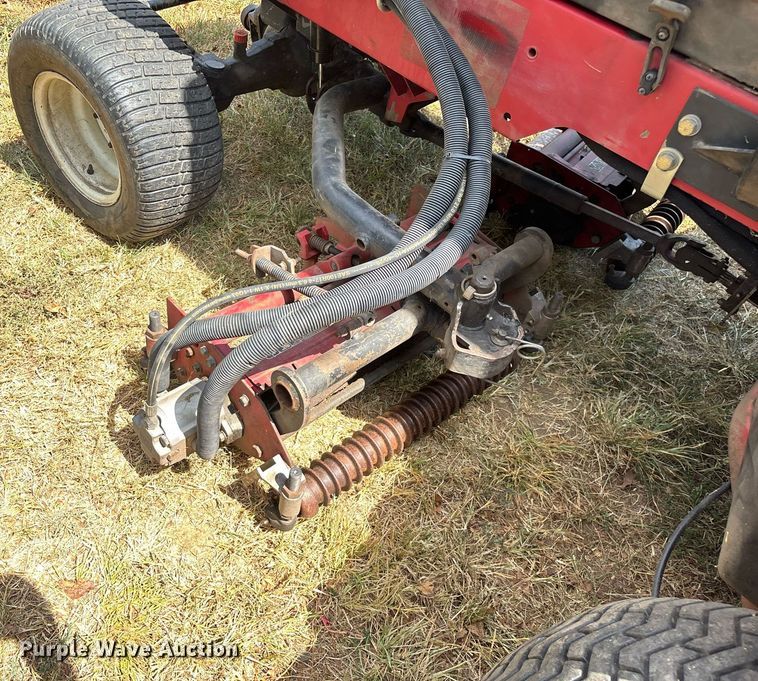 image for item EN5559 Toro Reelmaster 5500-D reel mower