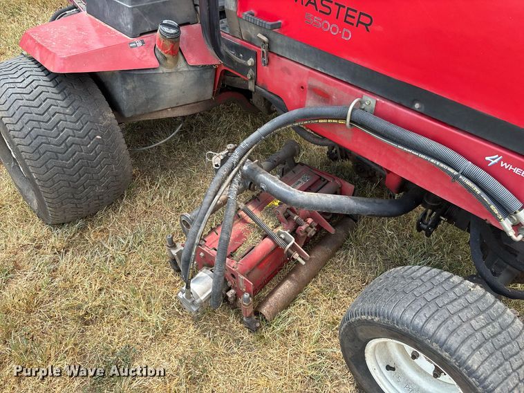 image for item EN5559 Toro Reelmaster 5500-D reel mower