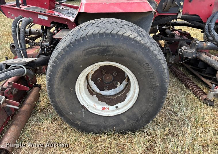 image for item EN5559 Toro Reelmaster 5500-D reel mower