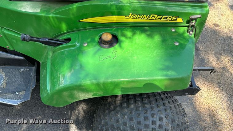 image for item EN5560 John Deere 1200 Hydro bunker rake