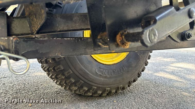 image for item EN5560 John Deere 1200 Hydro bunker rake