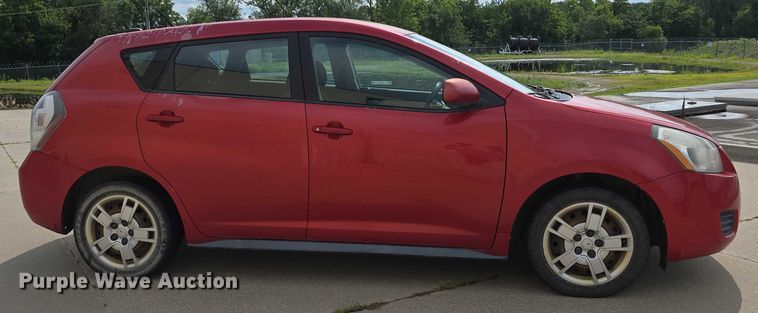 image for item EO1561 2009 Pontiac Vibe 