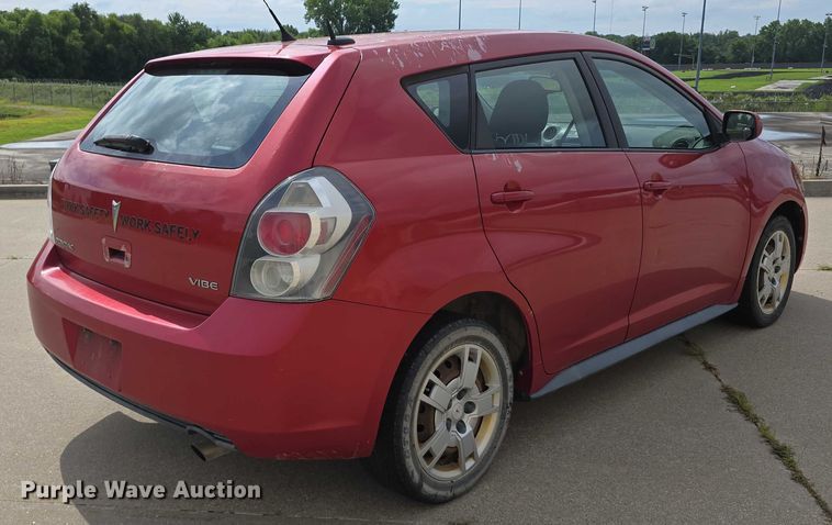image for item EO1561 2009 Pontiac Vibe 