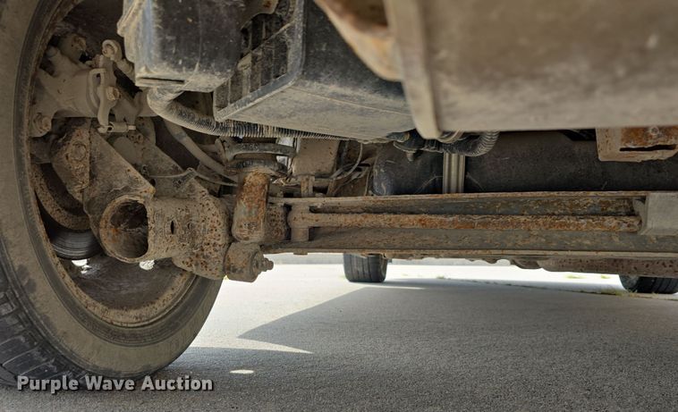 image for item EO1561 2009 Pontiac Vibe 