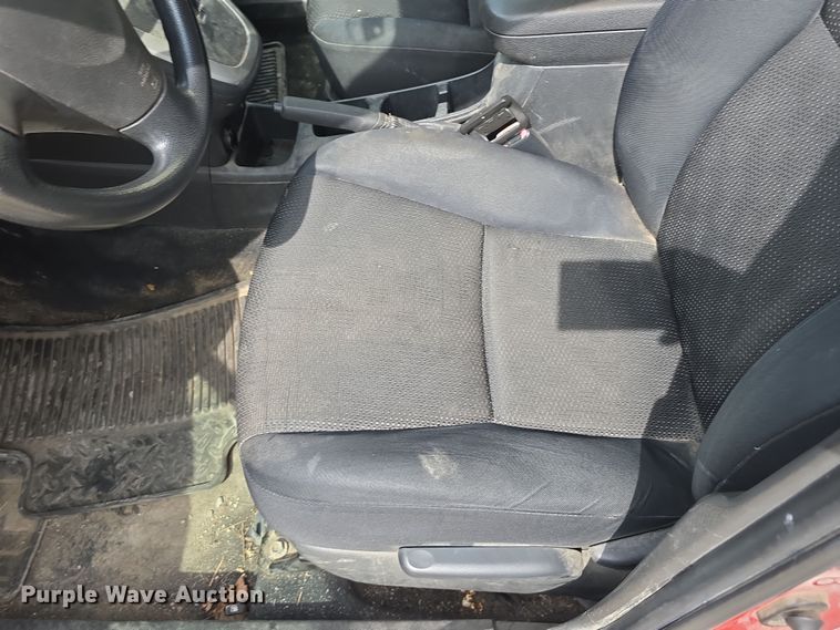 image for item EO1561 2009 Pontiac Vibe 