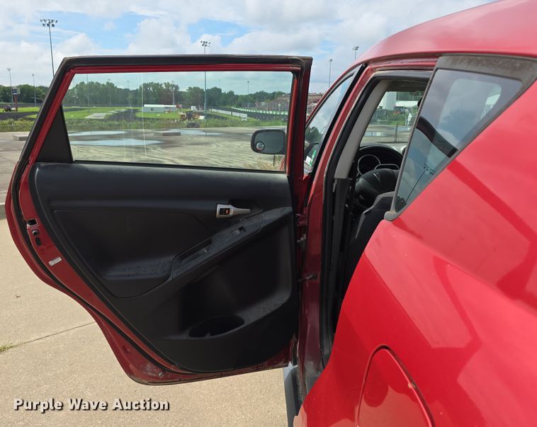 image for item EO1561 2009 Pontiac Vibe 