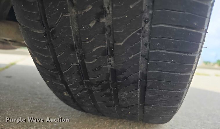 image for item EO1561 2009 Pontiac Vibe 