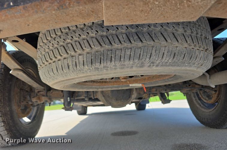 image for item EO1617 2007 Chevrolet 1500 pickup truck