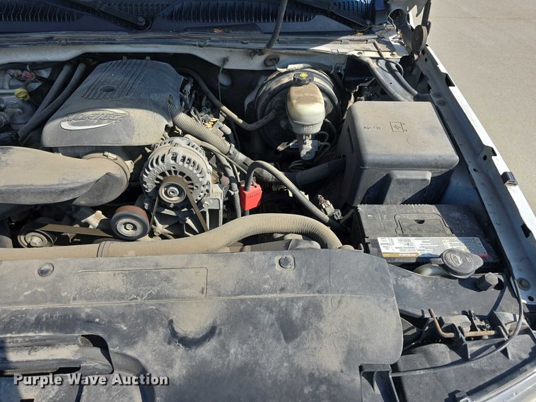 image for item EO1617 2007 Chevrolet 1500 pickup truck