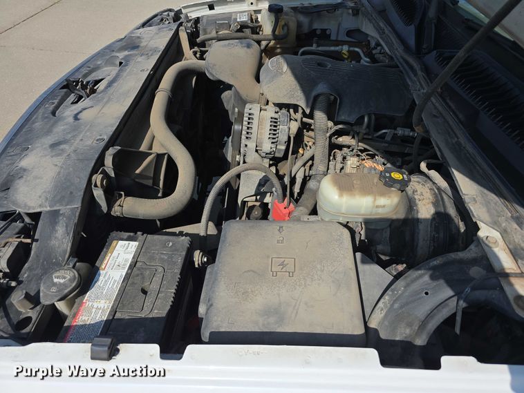 image for item EO1617 2007 Chevrolet 1500 pickup truck