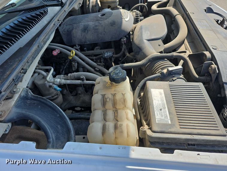 image for item EO1617 2007 Chevrolet 1500 pickup truck