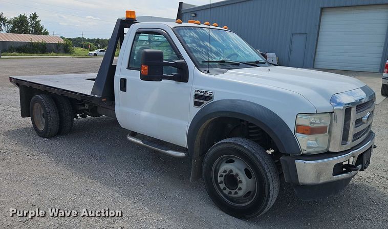 image for item EO4640 2008 Ford F-450 flatbed truck