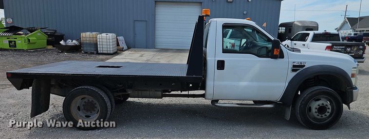 image for item EO4640 2008 Ford F-450 flatbed truck