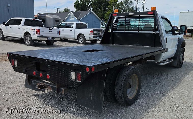 image for item EO4640 2008 Ford F-450 flatbed truck