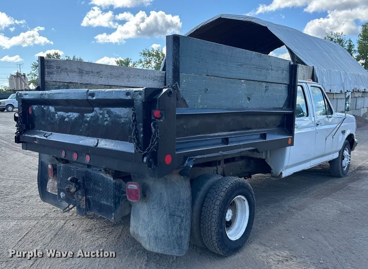image for item ER0002 1995 Ford F350 Crew Cab dump bed pickup truck