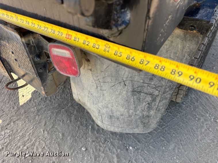 image for item ER0002 1995 Ford F350 Crew Cab dump bed pickup truck