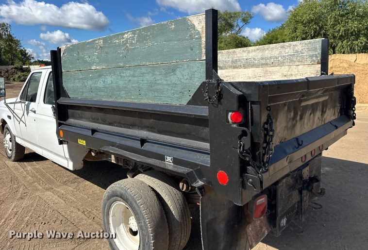 image for item ER0002 1995 Ford F350 Crew Cab dump bed pickup truck