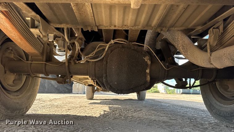 image for item ER0002 1995 Ford F350 Crew Cab dump bed pickup truck