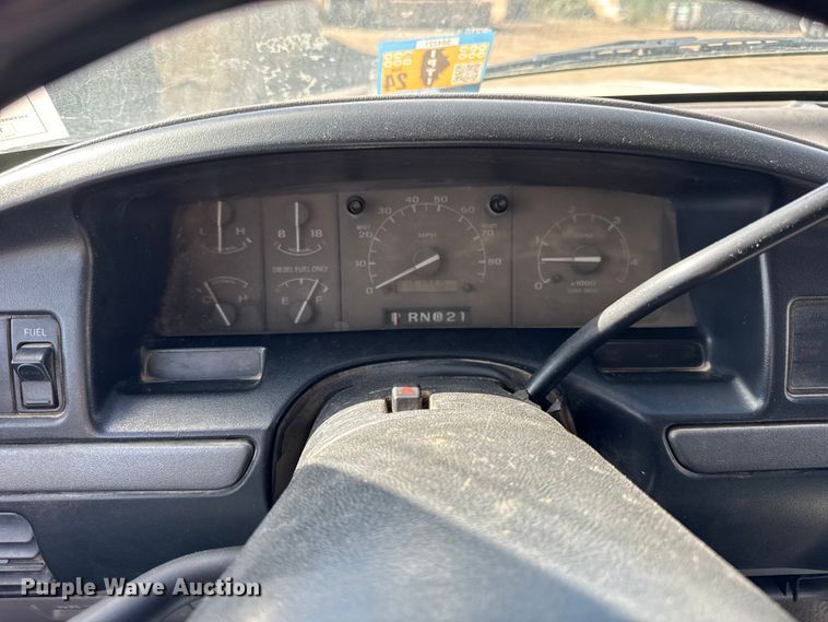 image for item ER0002 1995 Ford F350 Crew Cab dump bed pickup truck