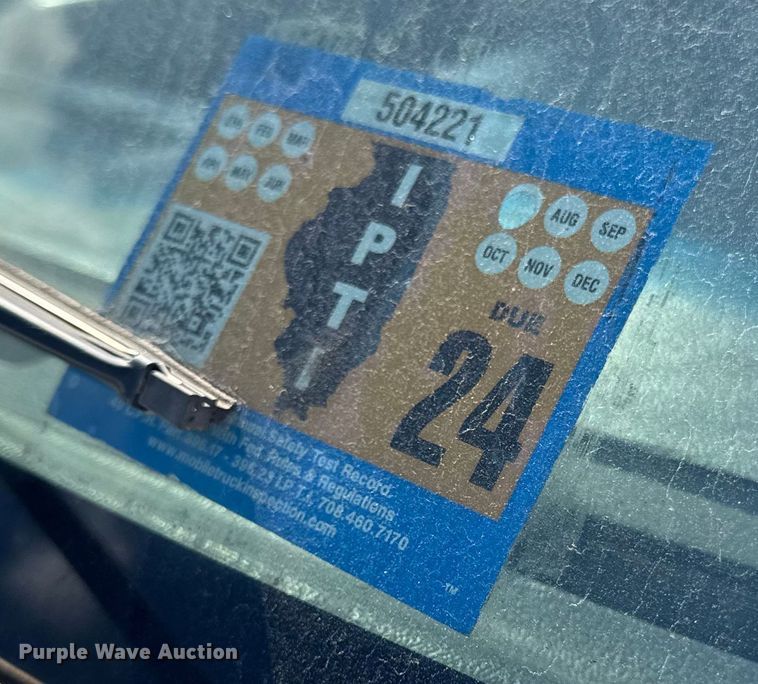 image for item ER0002 1995 Ford F350 Crew Cab dump bed pickup truck