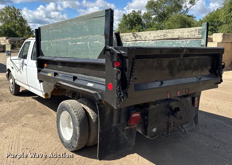 image for item ER0003 1995 Ford F350 Crew Cab dump bed pickup truck