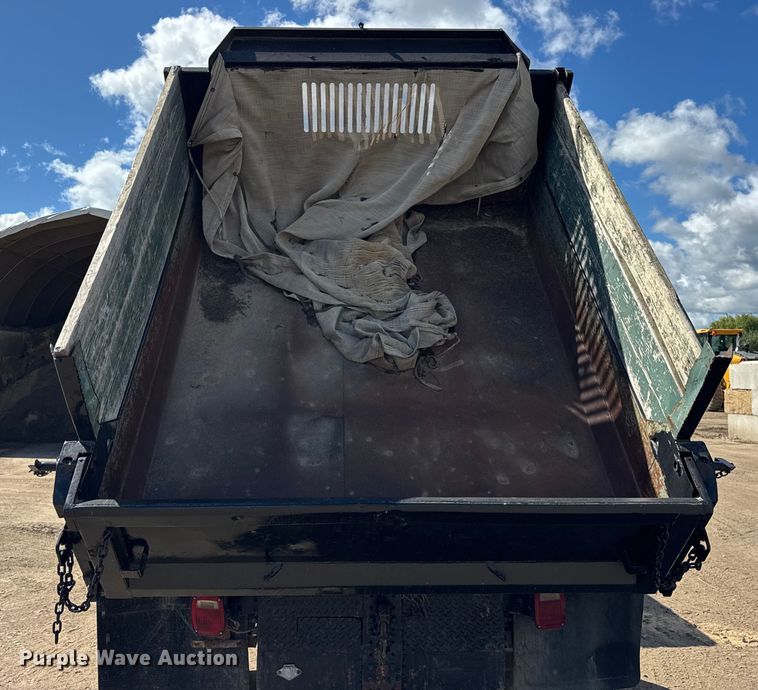 image for item ER0003 1995 Ford F350 Crew Cab dump bed pickup truck