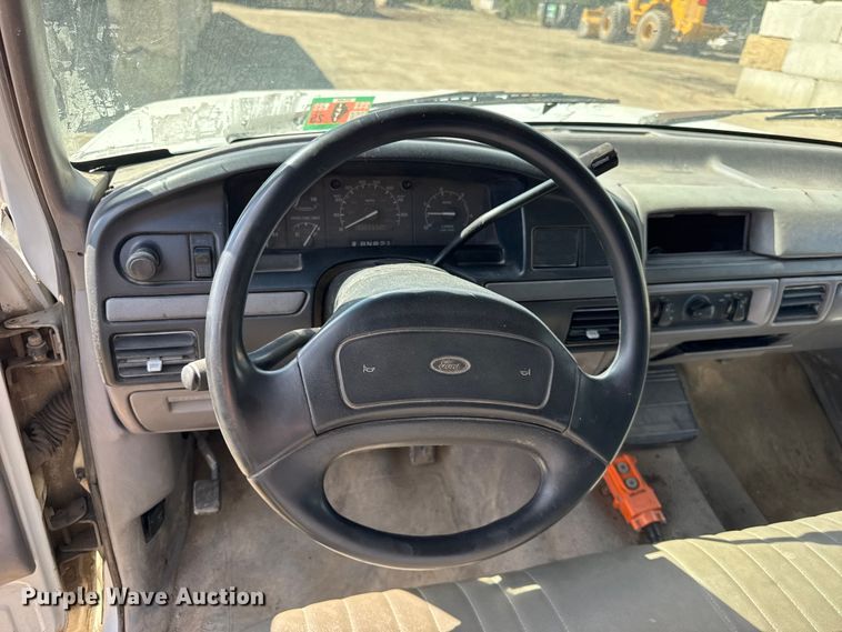 image for item ER0003 1995 Ford F350 Crew Cab dump bed pickup truck